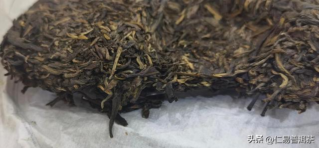 普洱茶的致命缺陷:揭开“藏新茶喝熟茶品老茶”的绝对性偏差Kaiyun 开云(图2) 普洱茶的致命缺陷:揭开“藏新茶喝熟茶品老茶”的绝对性偏差Kaiyun 开云(图2)