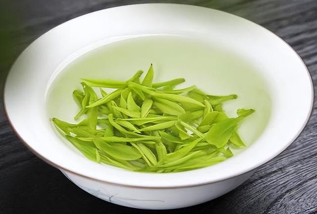 茶文化是怎样传入俄罗斯的它的发展又是如何?其实是同源不开云 开云体育平台同味(图4) 茶文化是怎样传入俄罗斯的它的发展又是如何?其实是同源不开云 开云体育平台同味(图4)