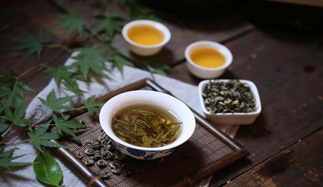 “一盏清茗酬开云 开云体育知音”宋朝如何利用茶叶“牵制”各少数民族(图2) “一盏清茗酬开云 开云体育知音”宋朝如何利用茶叶“牵制”各少数民族(图2)