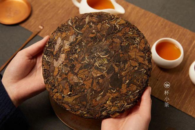 一个会喝茶的开云体育 kaiyun.com 官网入口人加倍幸福(图3) 一个会喝茶的开云体育 kaiyun.com 官网入口人加倍幸福(图3)