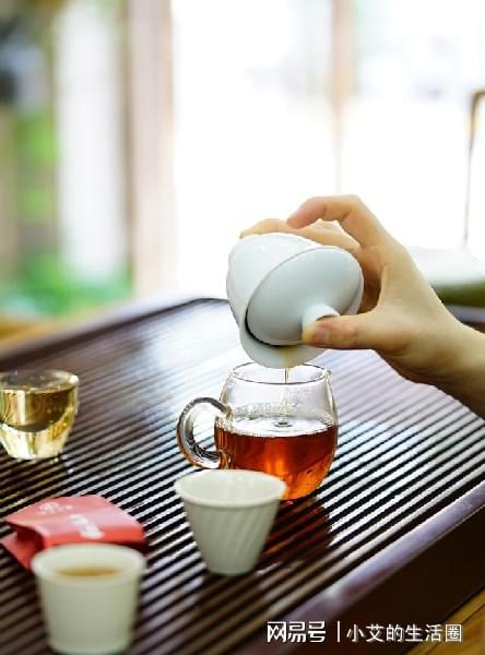 茶叶过了保湿机还可以喝吗?原来很多人都是错误的不能喝这种茶开云 开云体育官网(图3) 茶叶过了保湿机还可以喝吗?原来很多人都是错误的不能喝这种茶开云 开云体育官网(图3)