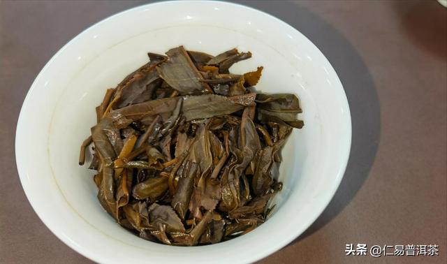 奇怪的普洱茶知识又增加了?生茶性寒?可以肯定的是您被洗脑了开云 开云体育(图6) 奇怪的普洱茶知识又增加了?生茶性寒?可以肯定的是您被洗脑了开云 开云体育(图6)
