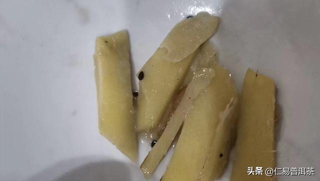 奇怪的普洱茶知识又增加了?生茶性寒?可以肯定的是您被洗脑了开云 开云体育(图5) 奇怪的普洱茶知识又增加了?生茶性寒?可以肯定的是您被洗脑了开云 开云体育(图5)